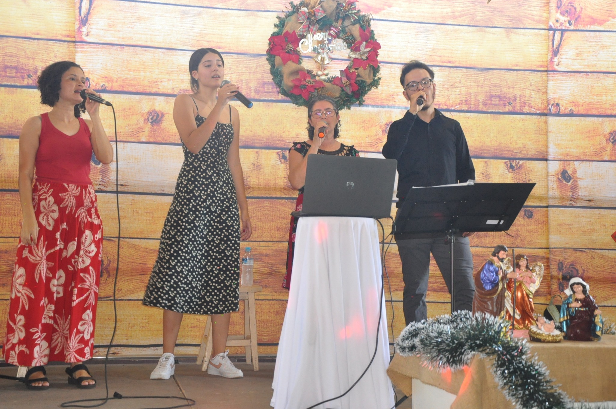Cantata de Natal com a Equipe de Nossa Senhora do Desterro